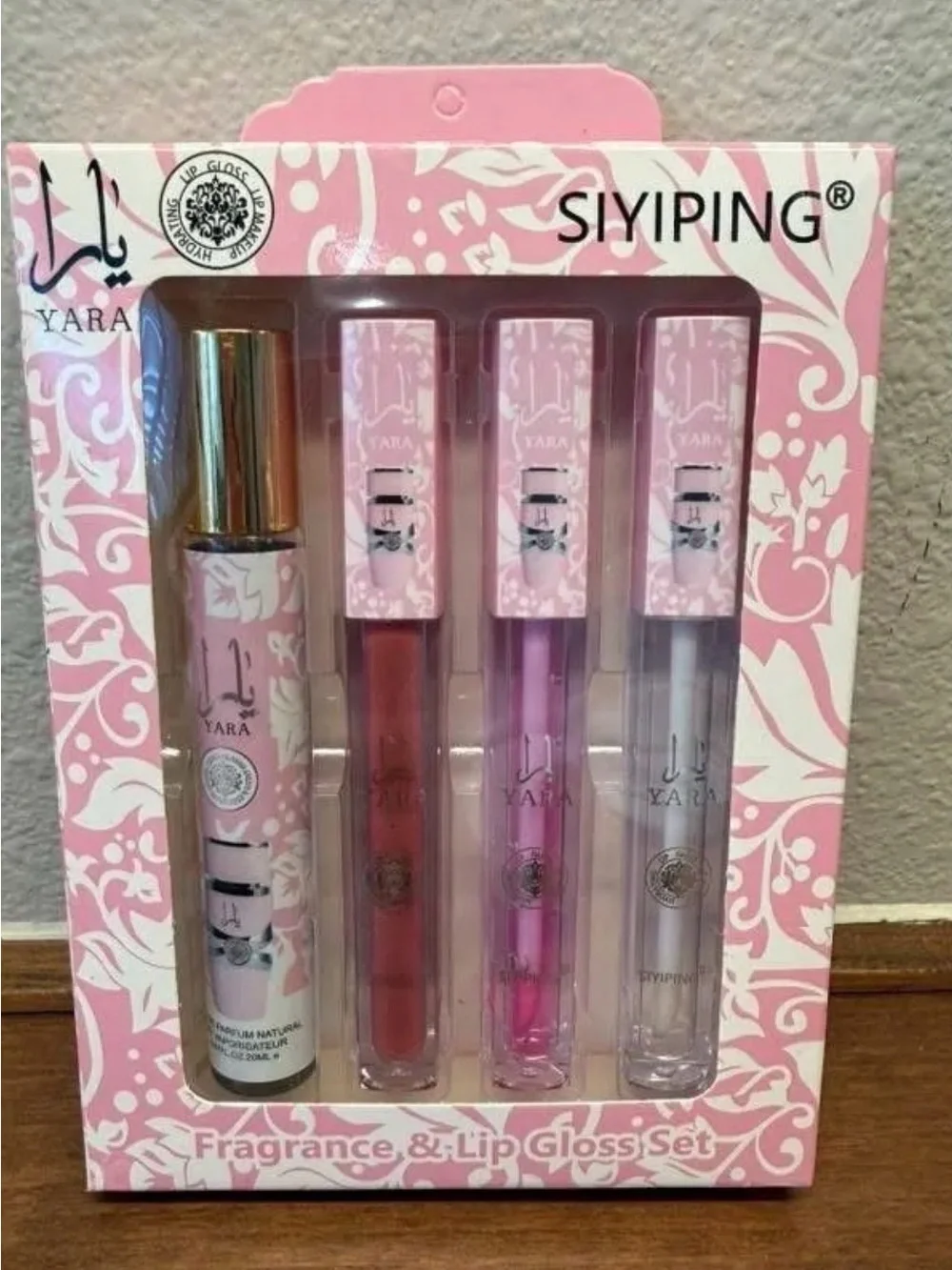 Yara Fragrance & Lip Gloss Set – Pink, Red, Purple, Clear